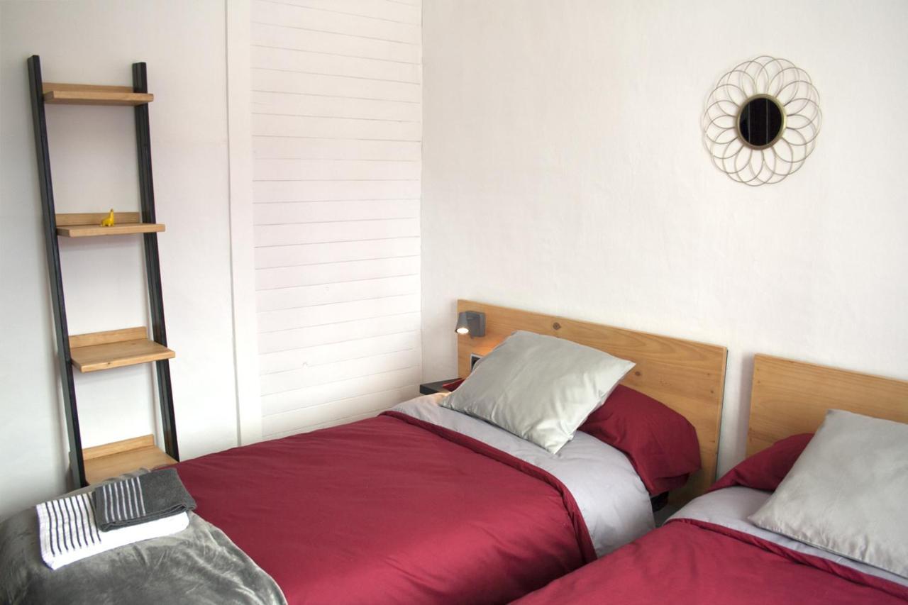 Apartamento Piso Céntrico Amplio, Luminoso, En Casa De Piedra Guitiriz Exterior foto